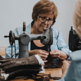 Lederhandschuhe Navy Damen Kaschmir - Handgefertigt in Italien – Luxus Lederhandschuhe - Handgefertigt in Italien – Fratelli Orsini® - Produktion - 3