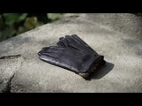Francesca (Schwarz) - Handschuhe aus Lammleder mit braunem Fellfutter